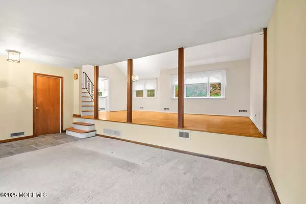 Oakhurst, NJ 07755,23 Barbara Lane