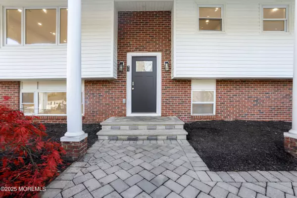 Jackson, NJ 08527,71 E Connecticut Concourse