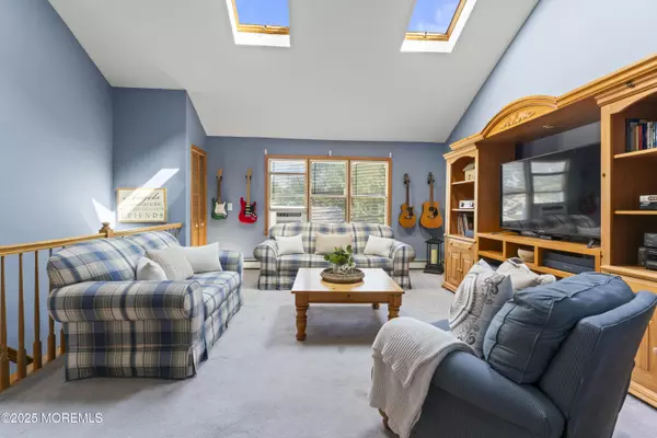 1 Olive Street, Fords, NJ 08863