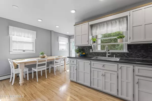 Fords, NJ 08863,1 Olive Street