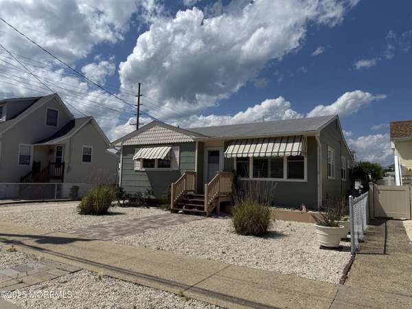 138 10th Avenue, Seaside Park, NJ 08752