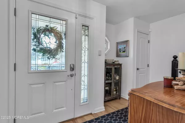 Point Pleasant, NJ 08742,512 Oak Terrace