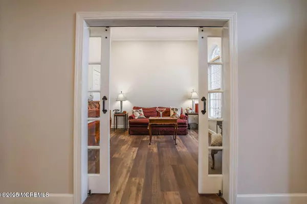 Manahawkin, NJ 08050,5 Popper Street