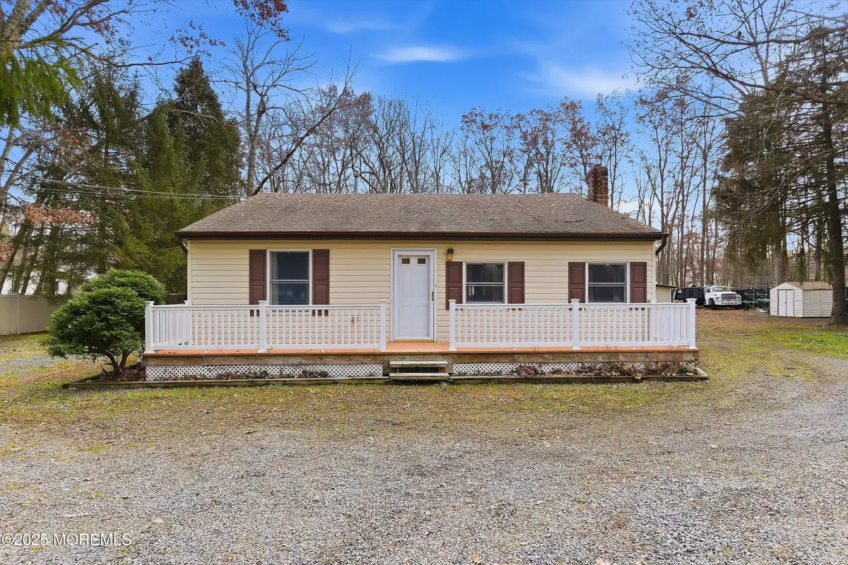 Farmingdale, NJ 07727,342 Colts Neck Road