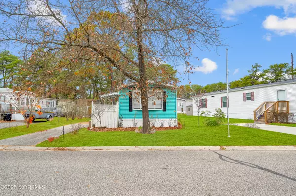 Whiting, NJ 08759,26 Raccoon Avenue