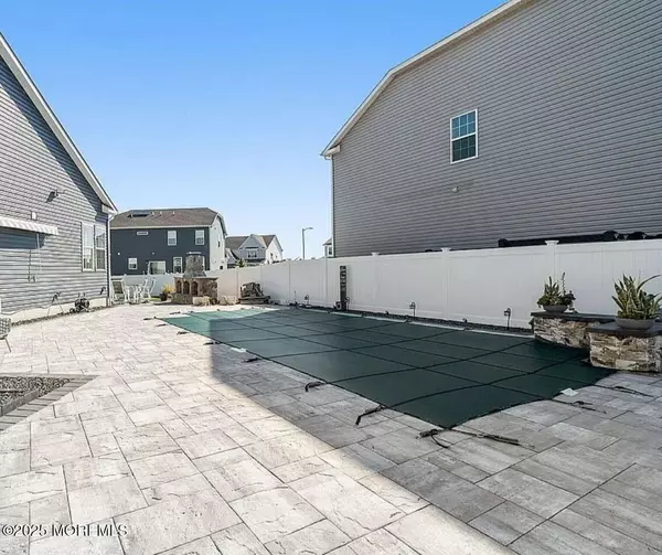 Manahawkin, NJ 08050,163 Bradshaw Drive