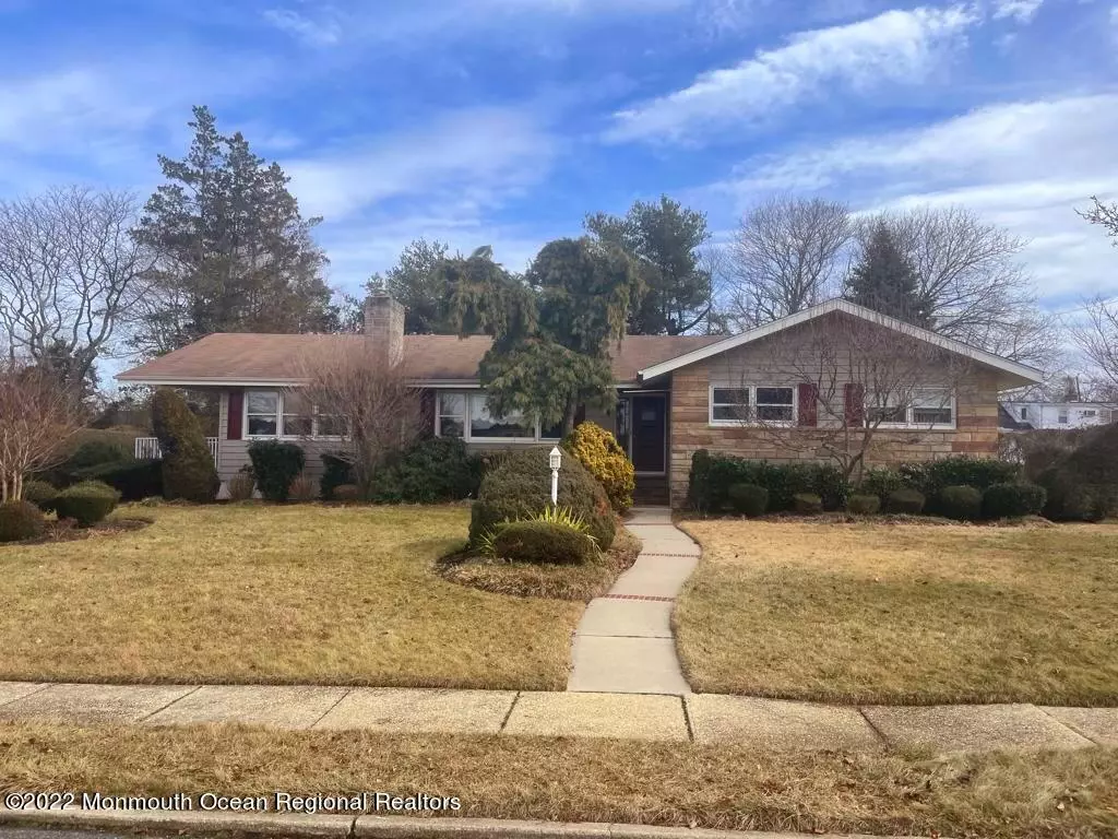 Deal, NJ 07723,4 Joanna Court