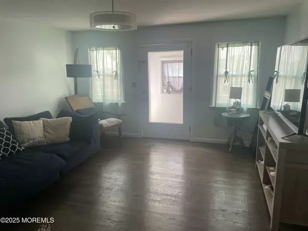 Seaside Heights, NJ 08751,1510 Bay Boulevard