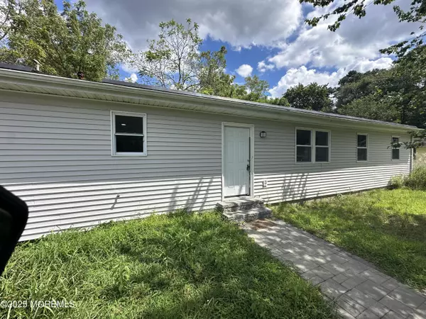 105 Floyd Lane, Little Egg Harbor, NJ 08087