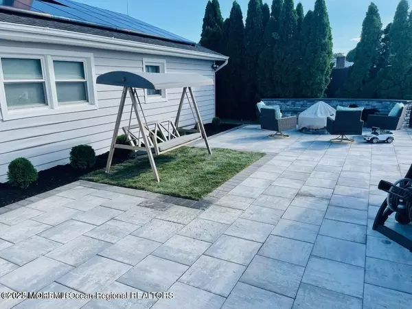 West Long Branch, NJ 07764,47 Poplar Avenue