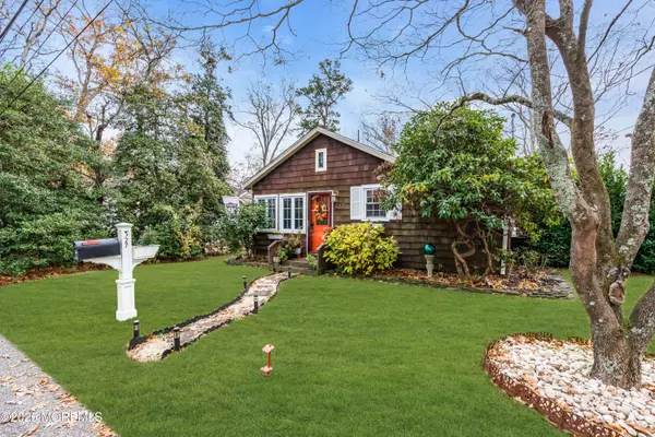 Brick, NJ 08724,327 Iroquois Drive