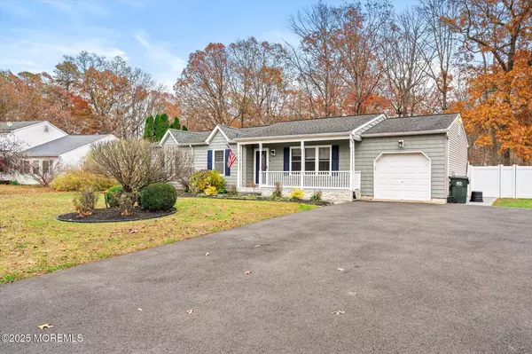 Jackson, NJ 08527,29 Anita Drive