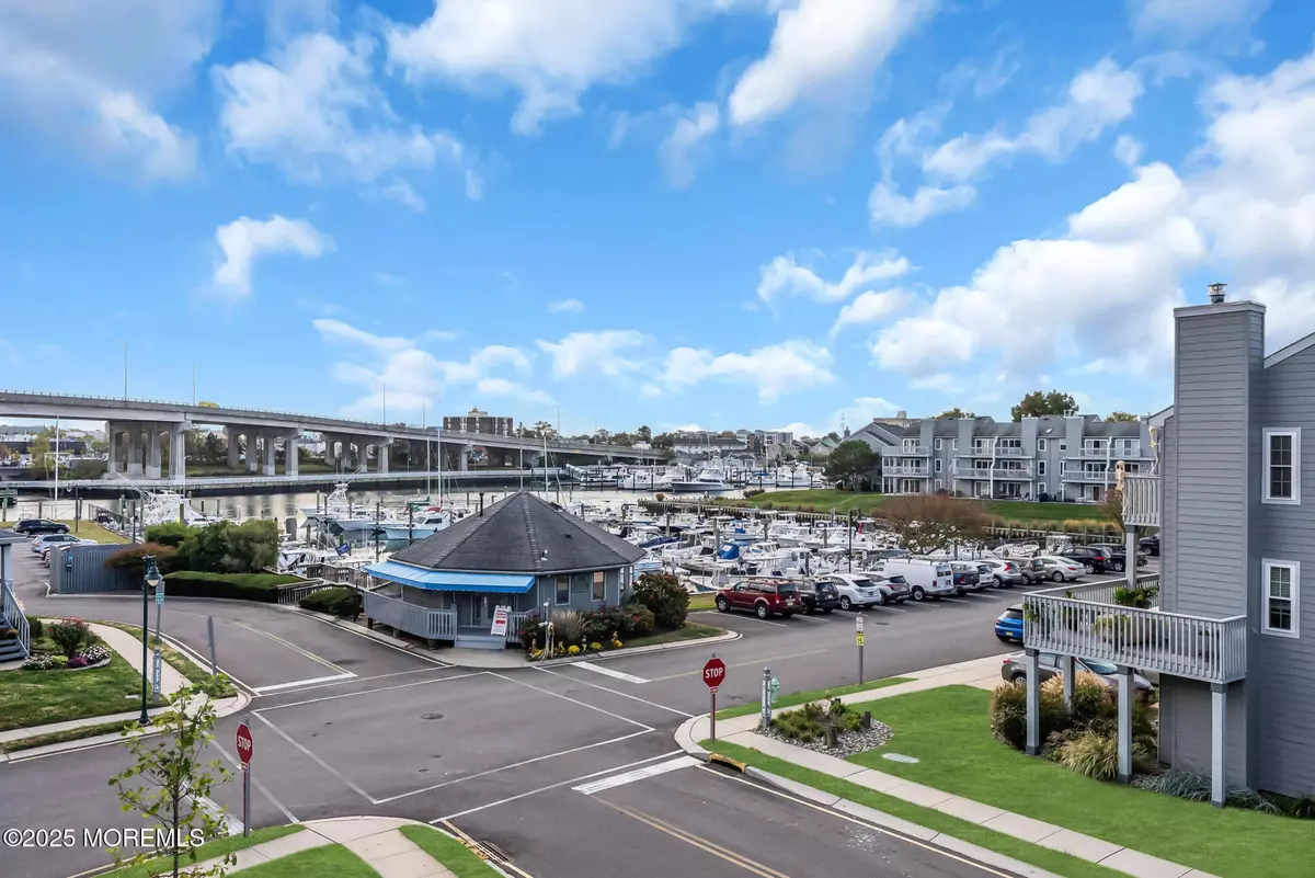 Neptune Township, NJ 07753,303 Spinnaker Way