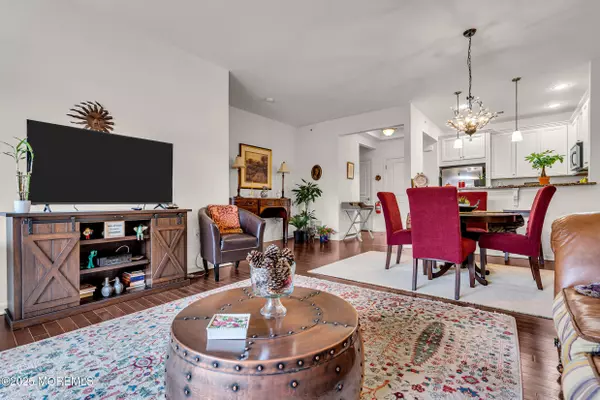 735 Amy Court, Lakewood, NJ 08701