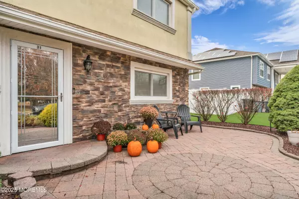 Manalapan, NJ 07726,31 Winthrop Drive