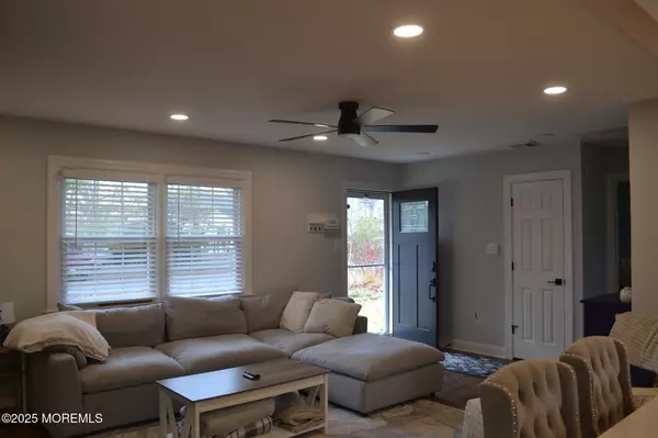 Stafford, NJ 08050,123 Spinnaker Avenue