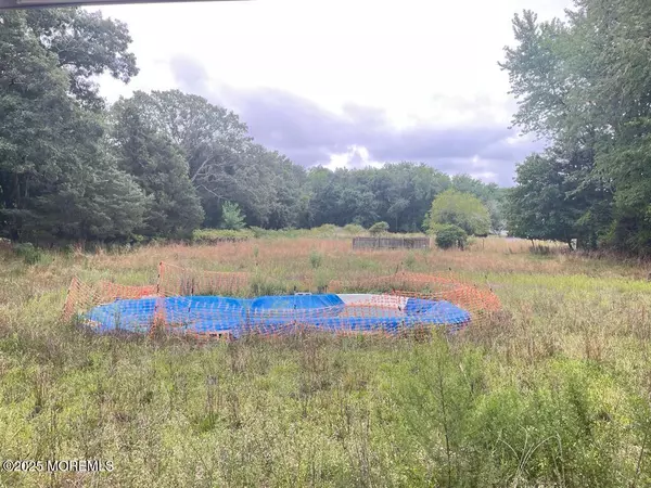 Toms River, NJ 08755,64 Monroe Avenue