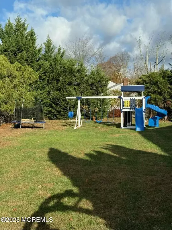 Eatontown, NJ 07724,28 Musket Lane