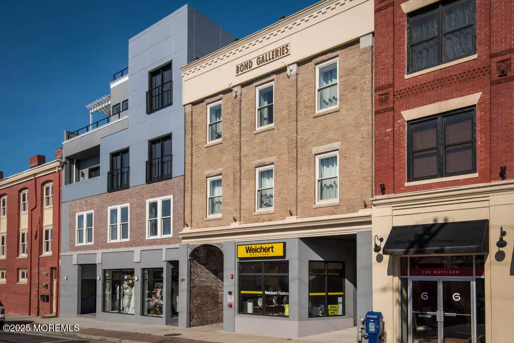 Asbury Park, NJ 07712,209 Bond Street #3