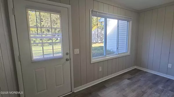 Toms River, NJ 08757,1700 NJ 37 W #112-07