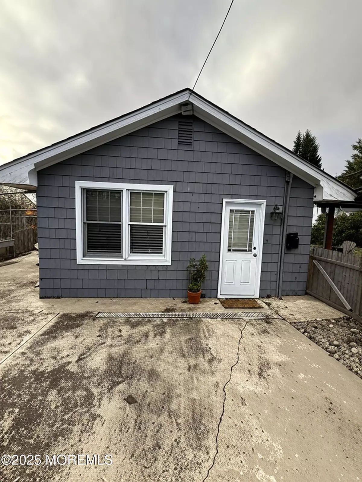 Manasquan, NJ 08736,9 Main Street