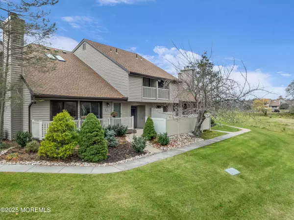 55 Cotswold Circle, Ocean Twp, NJ 07712