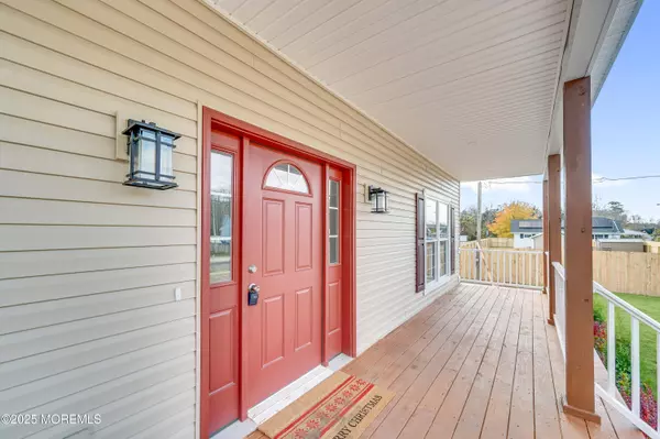 Tuckerton, NJ 08087,223 Western Avenue