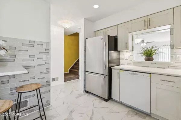 Jackson, NJ 08527,117 Joan Court