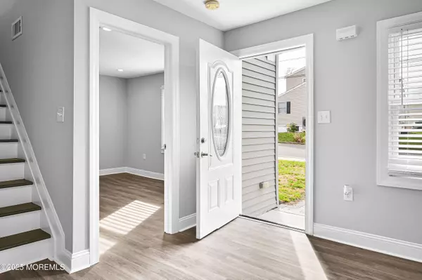 Matawan, NJ 07747,5 Seventh Street