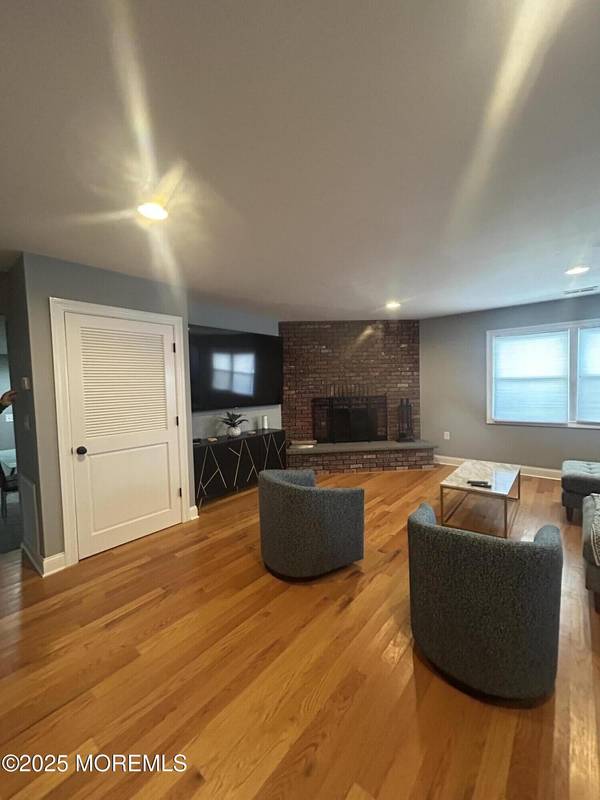 1050 Ocean Avenue #9, Sea Bright, NJ 07760