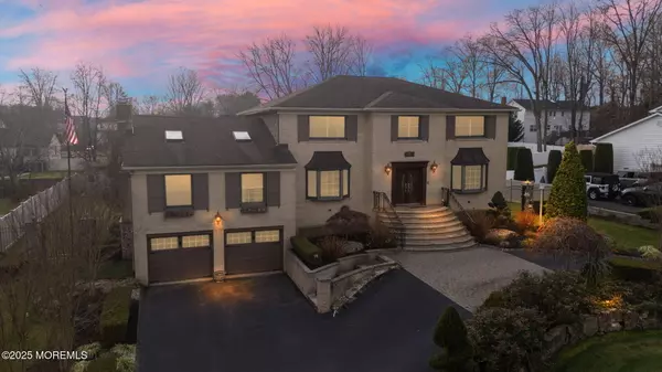 Manalapan, NJ 07726,41 Thomas Drive