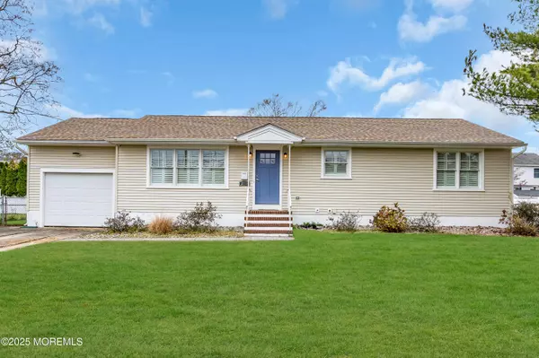 Spring Lake Heights, NJ 07762,2419 Kipling Avenue