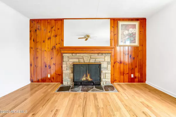 Ocean Twp, NJ 07712,1315 Chestnut Avenue