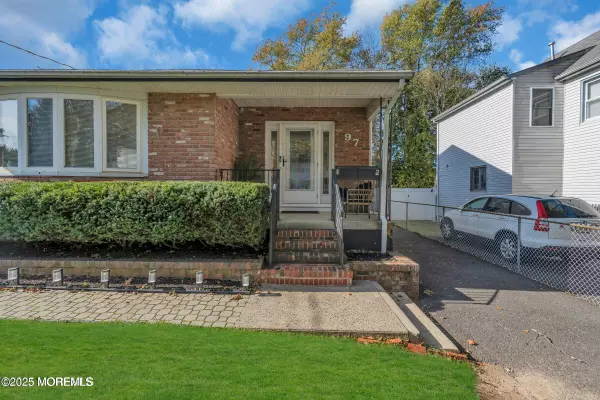 Freehold, NJ 07728,97 Monmouth Avenue #2