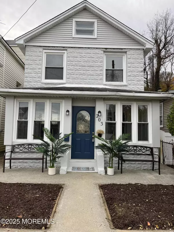 Highlands, NJ 07732,203 Shore Drive