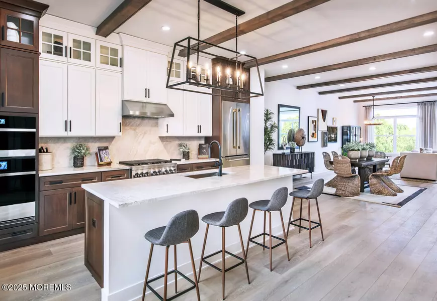 6 Waller Drive, Middletown, NJ 07748