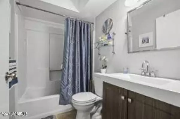 Bradley Beach, NJ 07720,111 5th Avenue #7