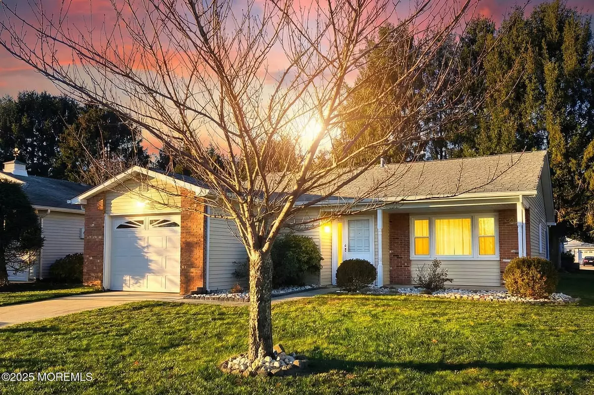 Brick, NJ 08723,91 Lauren Lane