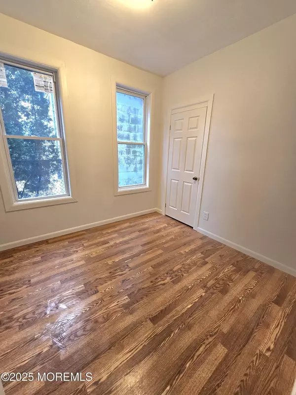 Asbury Park, NJ 07712,1010 Sewall Avenue #1