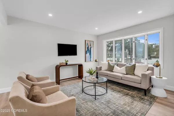 Bayville, NJ 08721,238 Lakewood Avenue