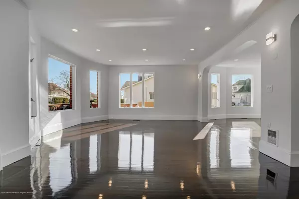 60 Monmouth Drive, Deal, NJ 07723