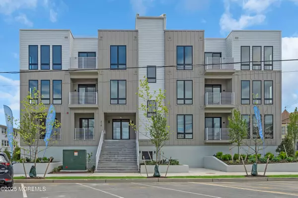 218 3rd Avenue #201, Asbury Park, NJ 07712