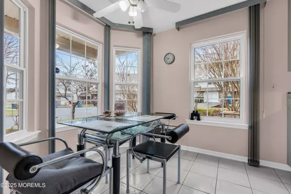 Tinton Falls, NJ 07753,26 Buford Court