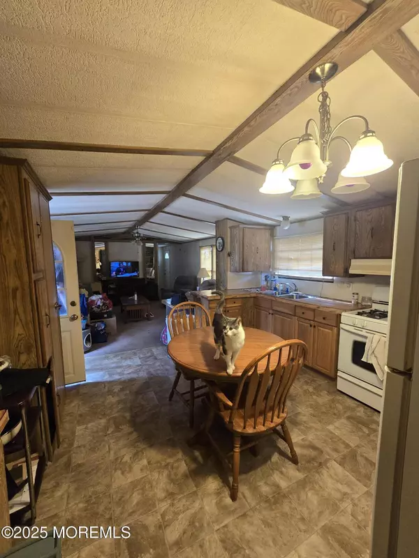 Toms River, NJ 08755,2300 Massachusetts Avenue #4