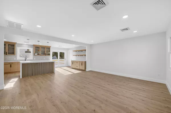 Toms River, NJ 08753,1627 Adams Avenue