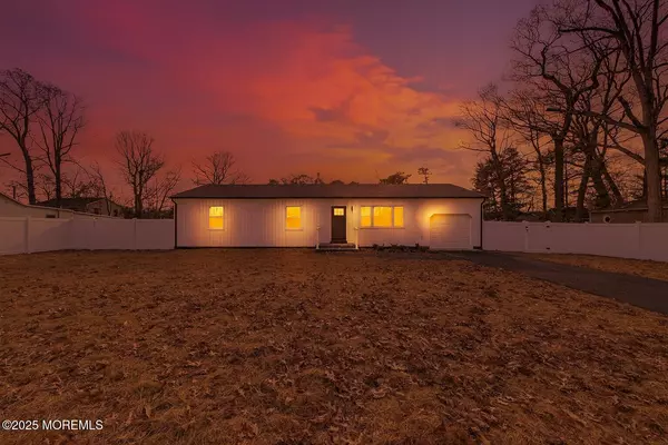 1627 Adams Avenue, Toms River, NJ 08753