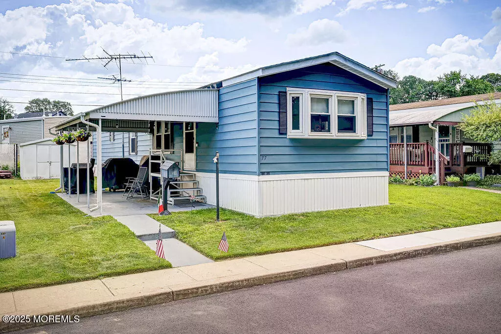 Hazlet, NJ 07730,77 Shorehaven Drive #77