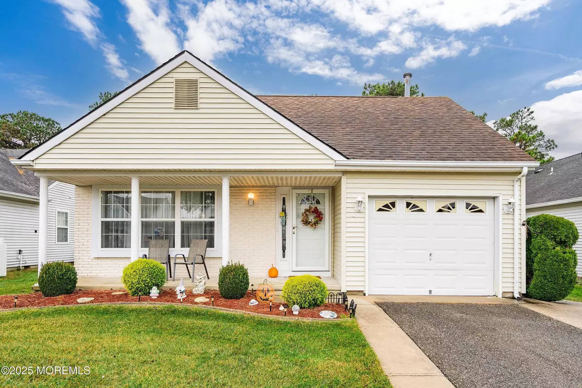 Toms River, NJ 08757,49 Stockport Drive