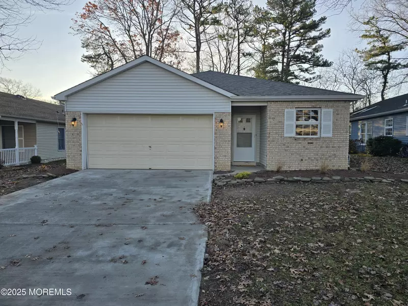 1493 Forelle Lane, Toms River, NJ 08755