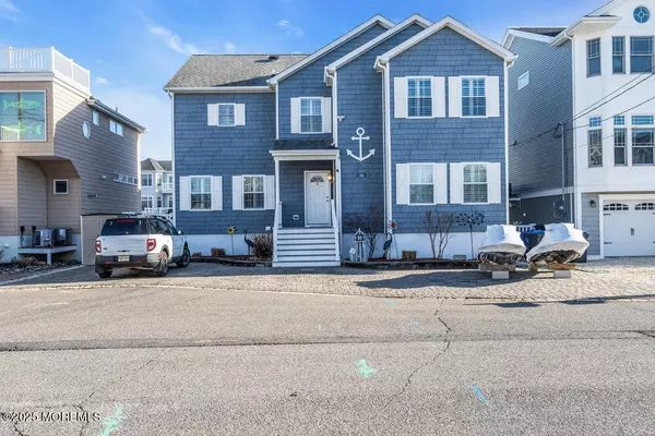 Manahawkin, NJ 08050,59 Ruth Drive